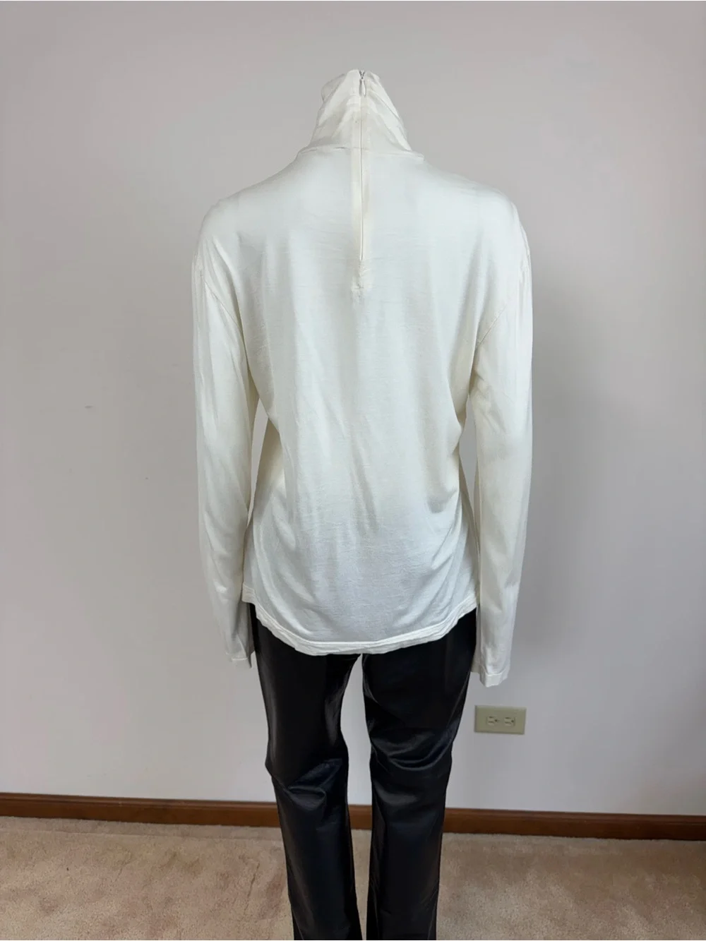 Dolce & Gabbana 100% Silk Ivory Turtleneck Long Sleeve Top IT 48